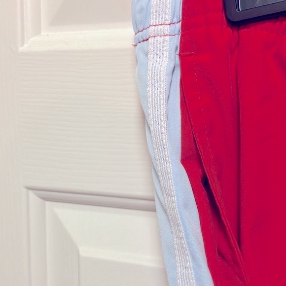 Nike Women’s Vintage Y2K Red TracksuitPants w/Pockets & Zipper Back Pocket Sz XL - Picture 5 of 5